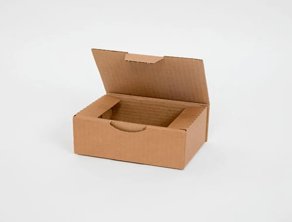 BOITE EXPEDITION POSTALE KRAFT BRUN PETIT FORMAT SOLIDE RIGIDE RENFORTS EXTERIEURS MONTAGE FACILE