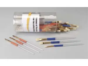 BOITE MIXTE O'COLOR PINCEAU POILS PONEY ET BROSSES SOIE PORC VIROLE ALUMINIUM MANCHE PLASTIQUE GRIP 36 UNITES