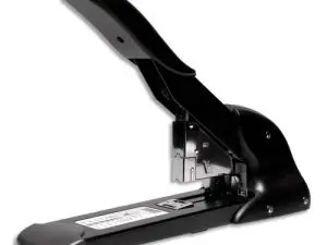 AGRAFEUSE RAPID HD210 CORPS ACIER LEVIER GAINÉ ABS SOCLE ANTIDÉRAPANT GRANDE CAPACITÉ 210F COLORIS NOIR