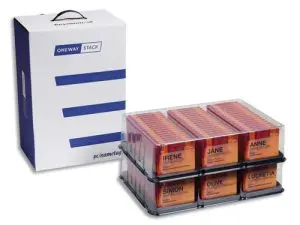 BOITE RANGEMENT AVERY POUR 100 BADGES STANDARDS LOT 2 UNITES