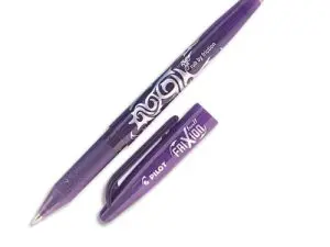 ROLLER PILOT FRIXION BALL ÉCRITURE MOYENNE 0.5MM ENCRE EFFAÇABLE GRIP PRÉHENSION RECHARGEABLE GOMME SERTIE VIOLET