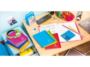 CAHIER PIQUÉ CLAIREFONTAINE KOVERBOOK COUVERTURE PROTECTRICE PP TRANSPARENT 2 RABATS A5+ 17X22CM 96 PAGES 90G SÉYÈS